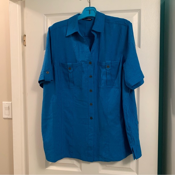 Penningtons ladies blue blouse. 1X - Picture 1 of 7